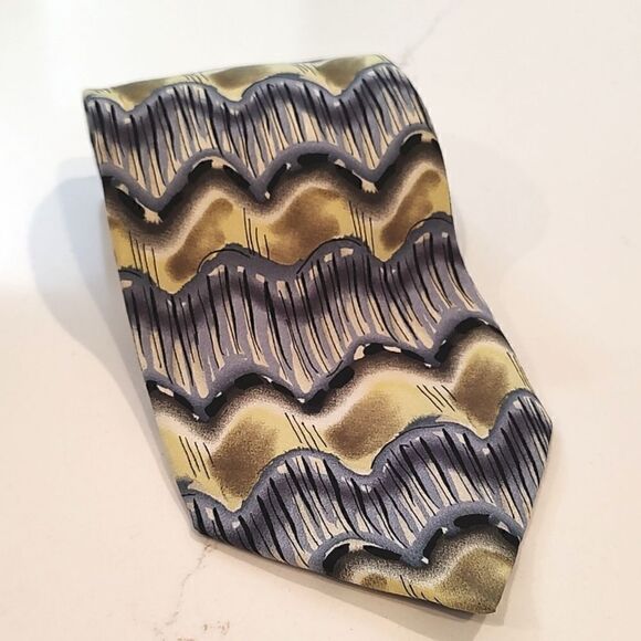 J. Garcia Silk Men's Necktie Wired Crossroads Collection Fourteen Vintage - Picture 8 of 8